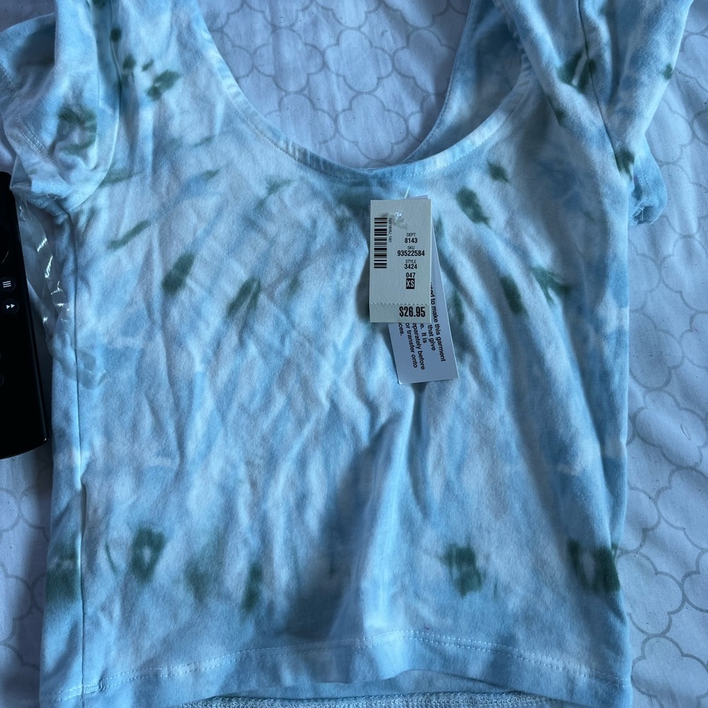 NEW XS Aero crop top